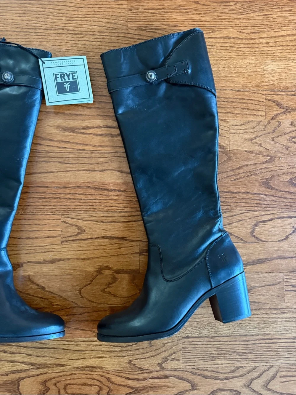 NWT FRYE Malorie Tall button Black Leather Knee-High Block Heel Boots 9.5